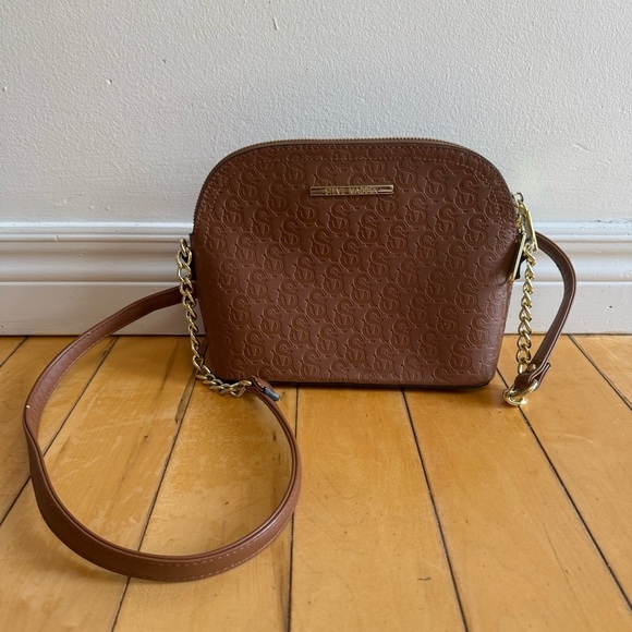 Steve Madden Handbags - Elegant &‎ Classic Steve Madden Structured Bag